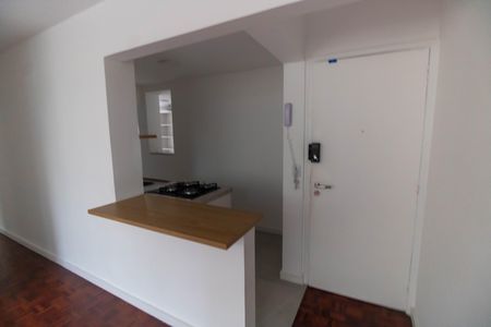 Apartamento à venda com 70m², 3 quartos e sem vaga Apartamento à venda com 70m², 3 quartos e sem vagaCozinha