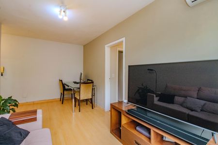 Sala de apartamento à venda com 2 quartos, 59m² em Passo D’areia, Porto Alegre