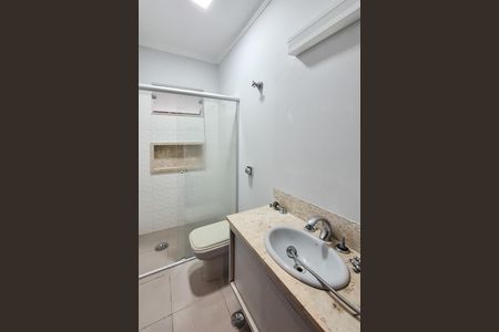 Banheiro da Suíte de casa para alugar com 3 quartos, 450m² em Bairro dos Casa, São Bernardo do Campo