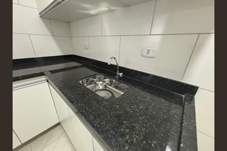 Apartamento à venda com 40m², 2 quartos e 1 vaga Apartamento à venda com 40m², 2 quartos e 1 vagaCozinha