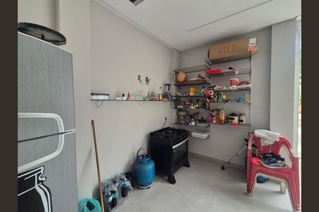 Casa de condomínio para alugar com 420m², 4 quartos e 2 vagas