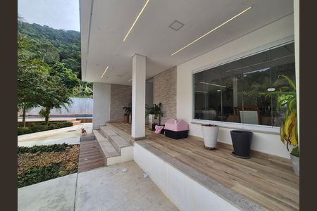 Casa de condomínio para alugar com 420m², 4 quartos e 2 vagas