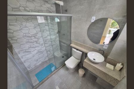 Casa de condomínio para alugar com 420m², 4 quartos e 2 vagas