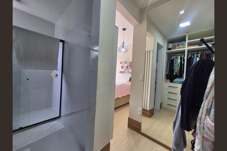 Casa de condomínio para alugar com 420m², 4 quartos e 2 vagas