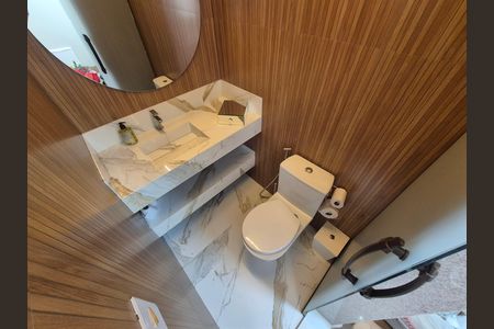 Casa de condomínio para alugar com 420m², 4 quartos e 2 vagas