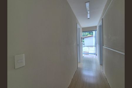 Casa de condomínio para alugar com 420m², 4 quartos e 2 vagas