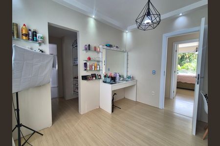 Casa de condomínio para alugar com 420m², 4 quartos e 2 vagas