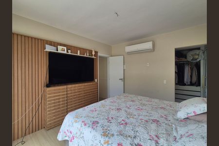 Casa de condomínio para alugar com 420m², 4 quartos e 2 vagas