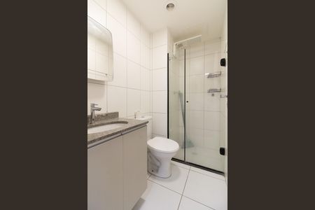 Apartamento para alugar com 39m², 2 quartos e 1 vaga Apartamento para alugar com 39m², 2 quartos e 1 vagaBanheiro