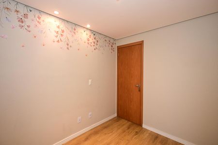 Quarto 1 de apartamento à venda com 2 quartos, 43m² em Vila Suzana, São Paulo