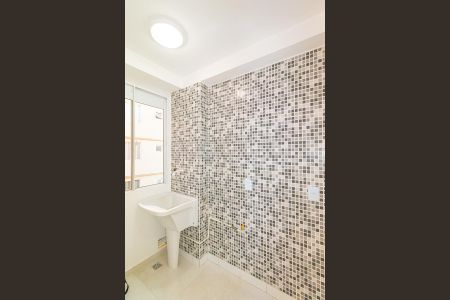 Apartamento para alugar com 51m², 3 quartos e 1 vaga Apartamento para alugar com 51m², 3 quartos e 1 vagaCozinha e Área de Serviço