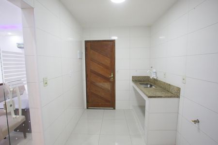 Apartamento à venda com 78m², 2 quartos e sem vagaCozinha