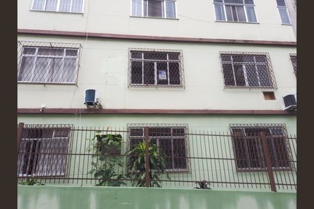 Apartamento à venda com 78m², 2 quartos e sem vagaPlaquinha