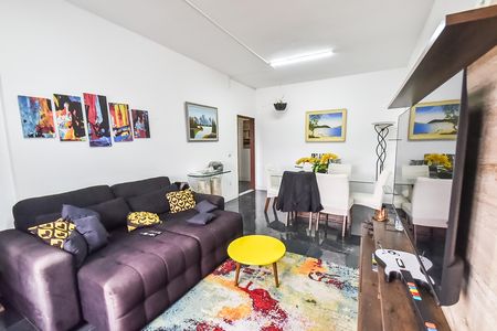 Apartamento para alugar com 110m², 3 quartos e sem vaga Apartamento para alugar com 110m², 3 quartos e sem vagaSala