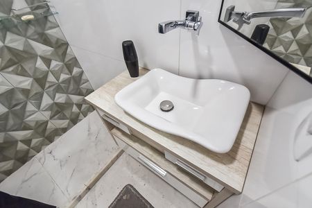 Apartamento para alugar com 110m², 3 quartos e sem vaga Apartamento para alugar com 110m², 3 quartos e sem vagaBanheiro da suíte 2