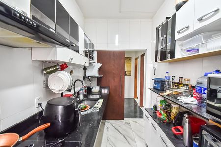 Apartamento para alugar com 110m², 3 quartos e sem vaga Apartamento para alugar com 110m², 3 quartos e sem vagaCozinha
