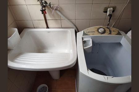 Apartamento à venda com 60m², 2 quartos e sem vagaÁrea de serviço
