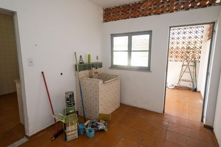 Apartamento para alugar com 92m², 2 quartos e 1 vagaÁrea de serviço 