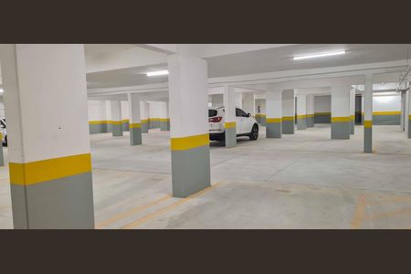 Apartamento para alugar com 47m², 2 quartos e 1 vaga Apartamento para alugar com 47m², 2 quartos e 1 vagaGaragem