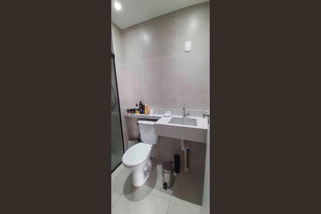 Apartamento para alugar com 47m², 2 quartos e 1 vaga Apartamento para alugar com 47m², 2 quartos e 1 vagaBanheiro