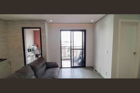 Sala de apartamento para alugar com 2 quartos, 47m² em Ayrosa, Osasco