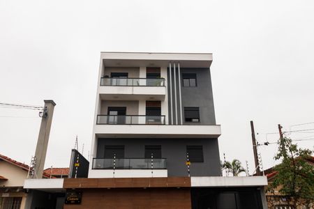Apartamento à venda com 35m², 1 quarto e 1 vaga Apartamento à venda com 35m², 1 quarto e 1 vagaFachada