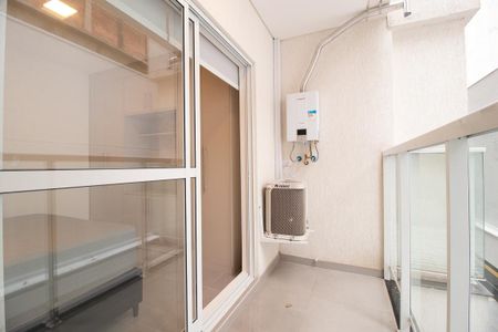 Apartamento para alugar com 34m², 1 quarto e sem vaga Apartamento para alugar com 34m², 1 quarto e sem vagaSacada