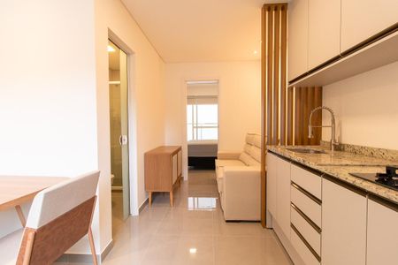 Sala/Cozinha de apartamento para alugar com 1 quarto, 34m² em Vila Izabel, Curitiba