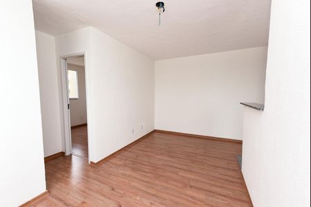 Sala de apartamento para alugar com 2 quartos, 45m² em Bairro da Glória, Contagem