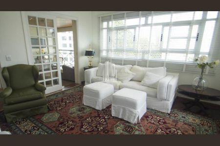 Apartamento à venda com 223m², 4 quartos e 4 vagas