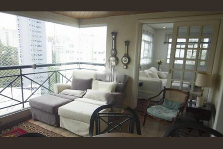 Apartamento à venda com 223m², 4 quartos e 4 vagas