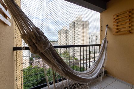 Varanda de apartamento para alugar com 2 quartos, 74m² em Mansões Santo Antônio, Campinas