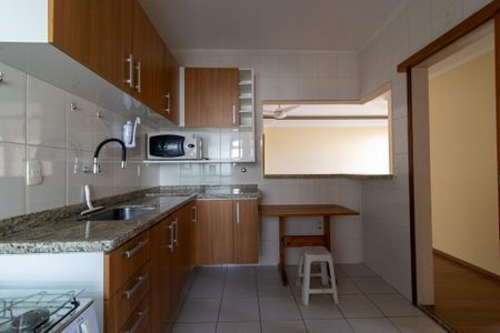Apartamento para alugar com 74m², 2 quartos e 1 vaga Apartamento para alugar com 74m², 2 quartos e 1 vagaCozinha