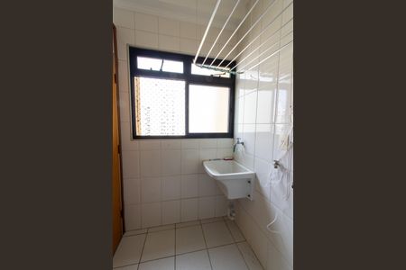Apartamento para alugar com 74m², 2 quartos e 1 vaga Apartamento para alugar com 74m², 2 quartos e 1 vagaÁrea de Serviço