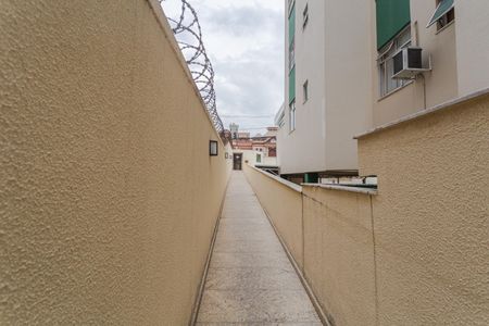 Apartamento à venda com 126m², 4 quartos e 2 vagas Apartamento à venda com 126m², 4 quartos e 2 vagasHall de entrada