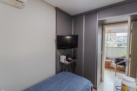 Apartamento à venda com 126m², 4 quartos e 2 vagas Apartamento à venda com 126m², 4 quartos e 2 vagasSemi-Suíte na Cobertura
