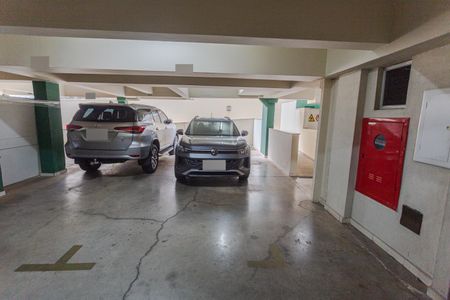 Apartamento à venda com 126m², 4 quartos e 2 vagas Apartamento à venda com 126m², 4 quartos e 2 vagasGaragem