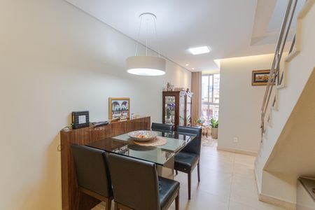 Sala 1 de apartamento à venda com 4 quartos, 126m² em Santa Tereza, Belo Horizonte