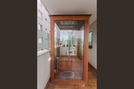 Apartamento à venda com 126m², 4 quartos e 2 vagas Apartamento à venda com 126m², 4 quartos e 2 vagasSauna na Cobertura