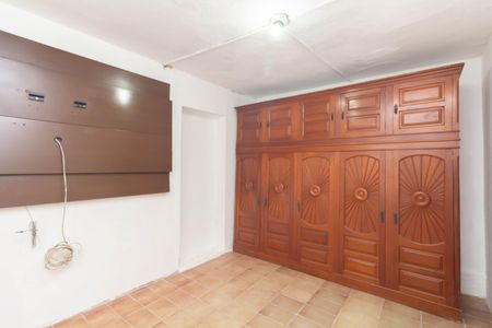 Sala/Quarto de casa para alugar com 1 quarto, 37m² em Jardim Cleide, São Paulo