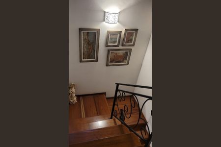 Casa para alugar com 300m², 3 quartos e 2 vagas Casa para alugar com 300m², 3 quartos e 2 vagasQuarto