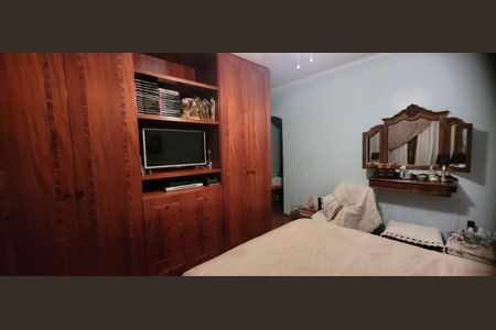 Casa para alugar com 300m², 3 quartos e 2 vagas Casa para alugar com 300m², 3 quartos e 2 vagasQuarto