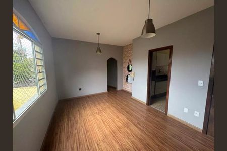 Sala de apartamento para alugar com 3 quartos, 93m² em Ipiranga, Belo Horizonte