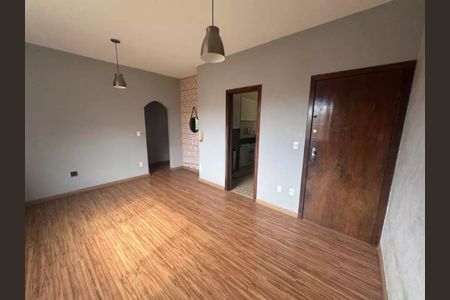 Sala de apartamento para alugar com 3 quartos, 93m² em Ipiranga, Belo Horizonte