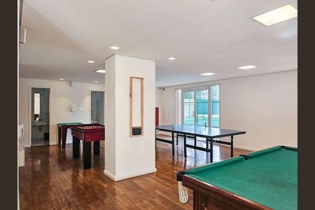 Apartamento à venda com 117m², 3 quartos e 2 vagas Apartamento à venda com 117m², 3 quartos e 2 vagasSalão de jogos