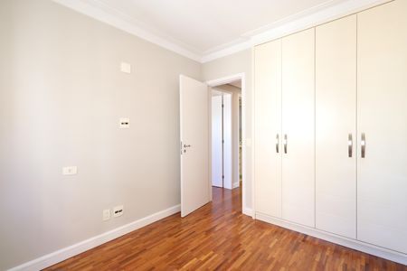 Apartamento à venda com 117m², 3 quartos e 2 vagasQuarto 2