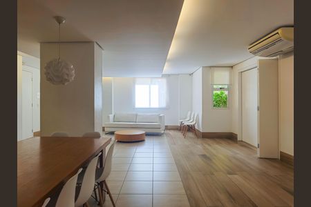 Apartamento à venda com 117m², 3 quartos e 2 vagas Apartamento à venda com 117m², 3 quartos e 2 vagasSalão de festas
