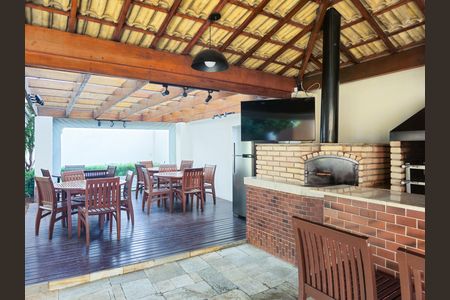 Apartamento à venda com 117m², 3 quartos e 2 vagas Apartamento à venda com 117m², 3 quartos e 2 vagasChurrasqueira
