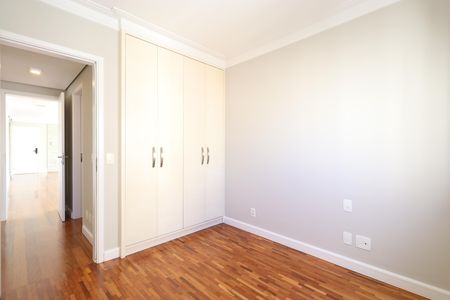 Apartamento à venda com 117m², 3 quartos e 2 vagasQuarto 2