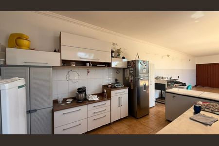 Foto 25 de casa para alugar com 3 quartos, 370m² em Jardim Europa, Paulínia